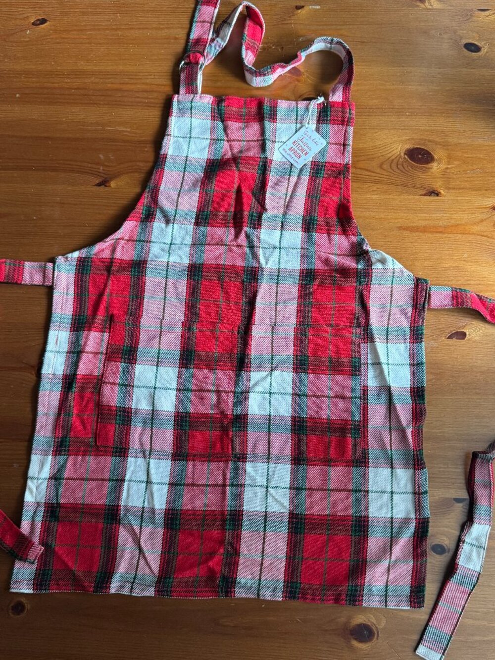 NWT Sur La Table Holiday Plaid Kids Apron with Adjustable Straps - 18" X 24"